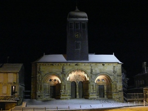 Saint-Maurille la nuit.jpg
